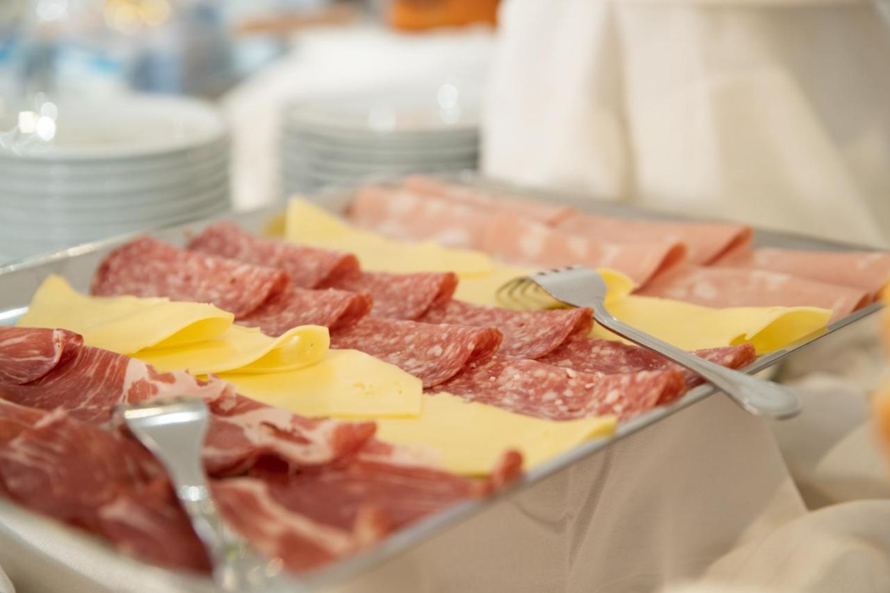 Hotel De Plam Olbia Ngoại thất bức ảnh