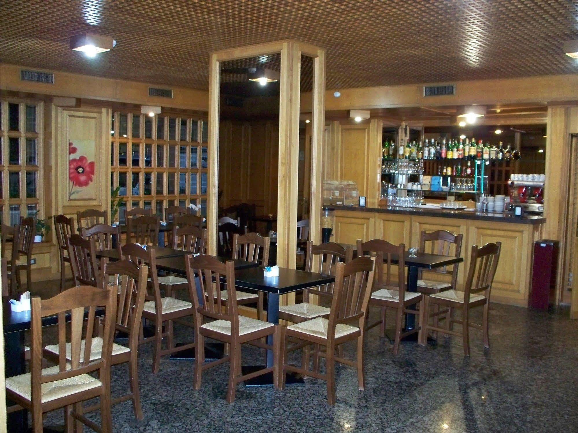 Hotel De Plam Olbia Ngoại thất bức ảnh